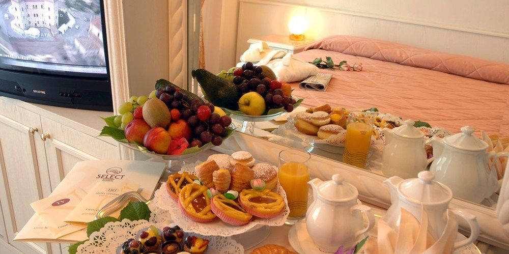 Universal Hotel Червия Экстерьер фото
